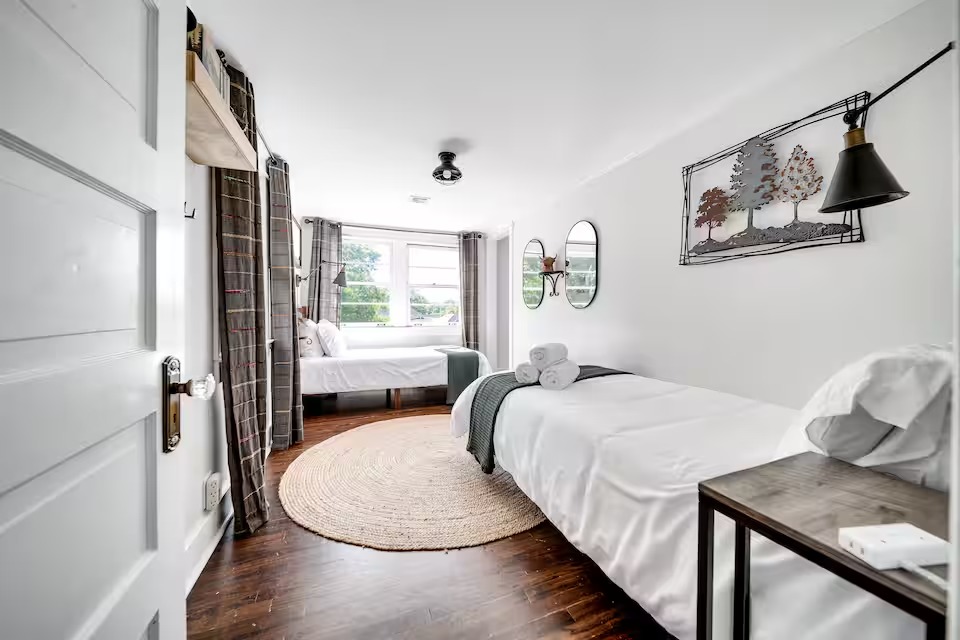 imgi_196_049dc2c8-6bc5-4d17-9f7b-87cff6be45dd