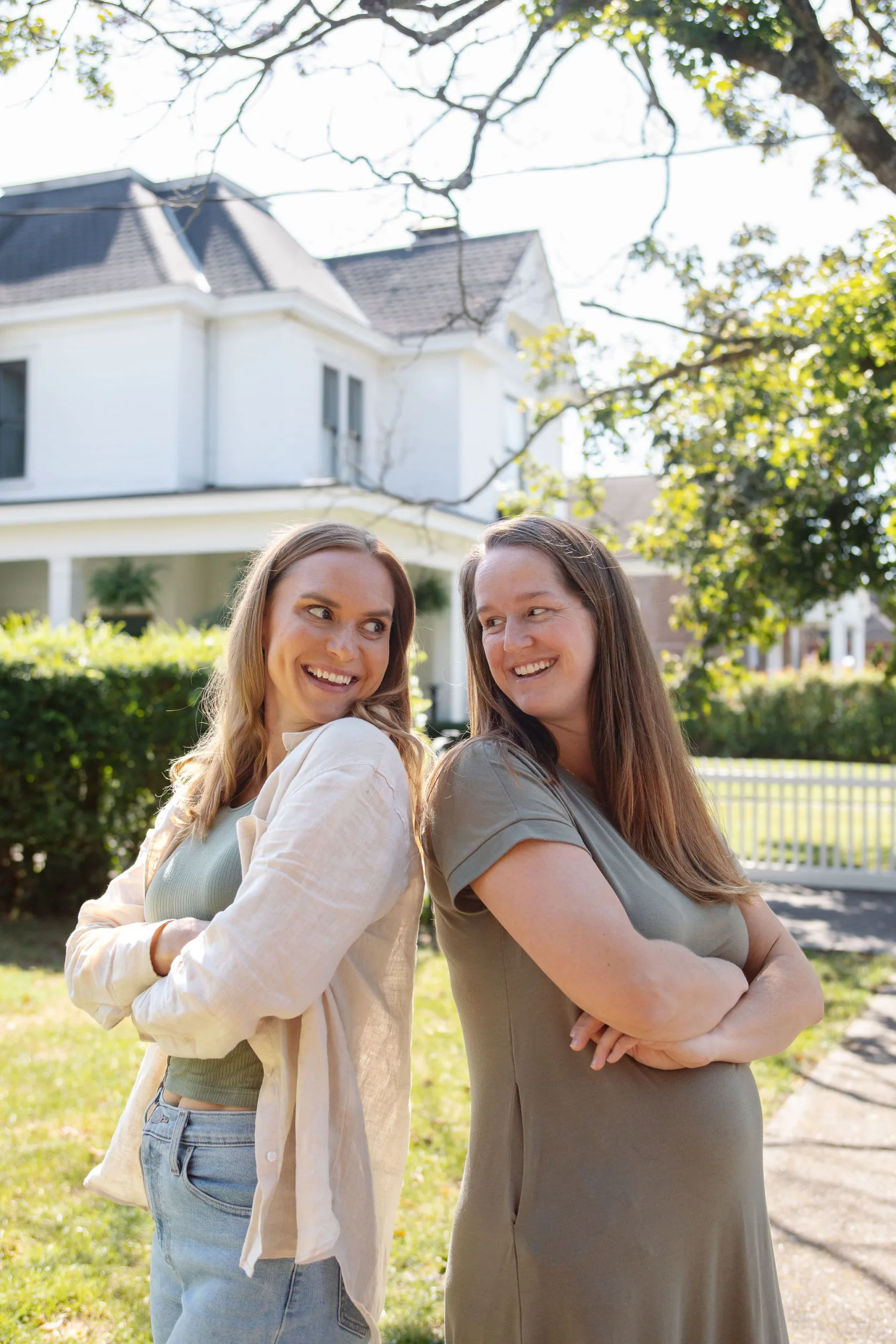 Picture 4B – About us